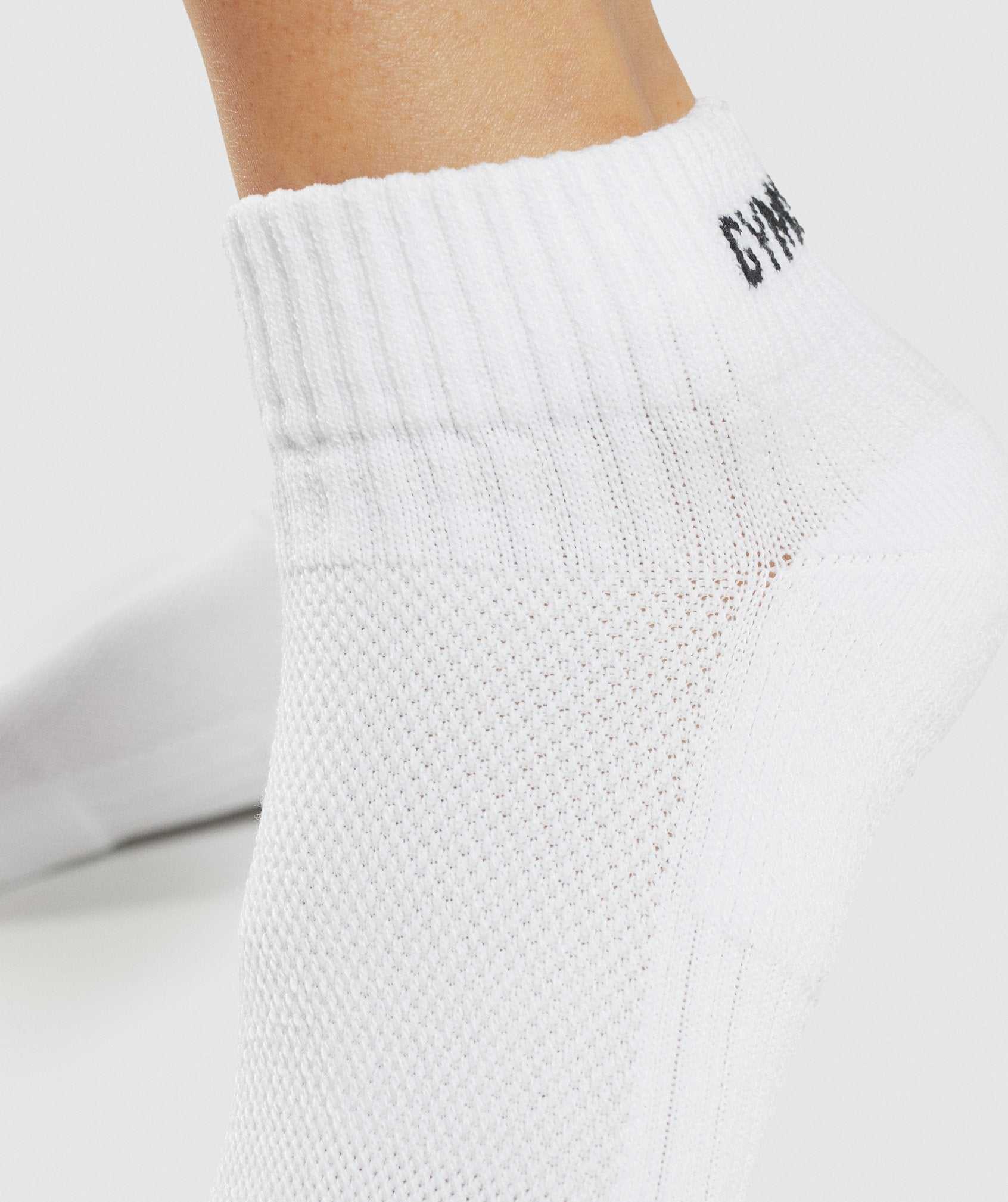 Akcesoria Damskie Gymshark Jacquard Quarter Socks 3pk Białe | BKTZ86940