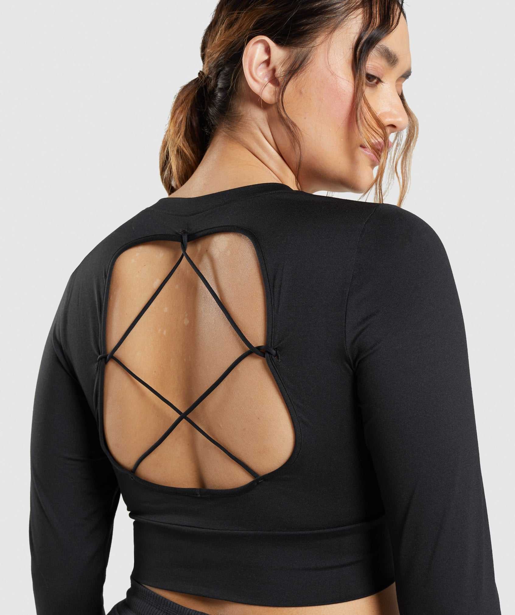 Najfatalniejszy Damskie Gymshark Pause Open Back Long Sleeve Crop Czarne | ABNQ64570