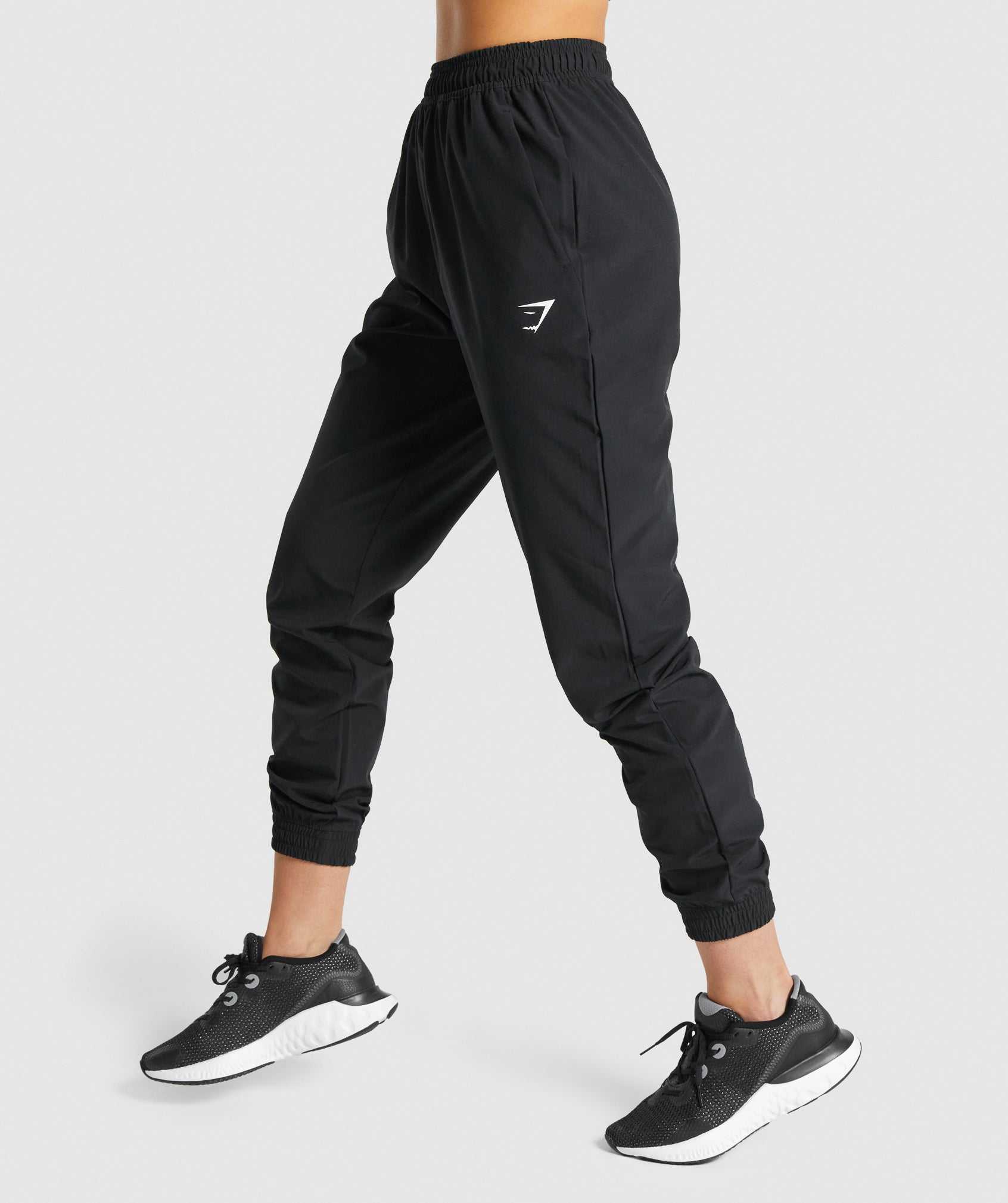 Spodnie Do Biegania Damskie Gymshark Treningowe Woven Czarne | RFUY39841